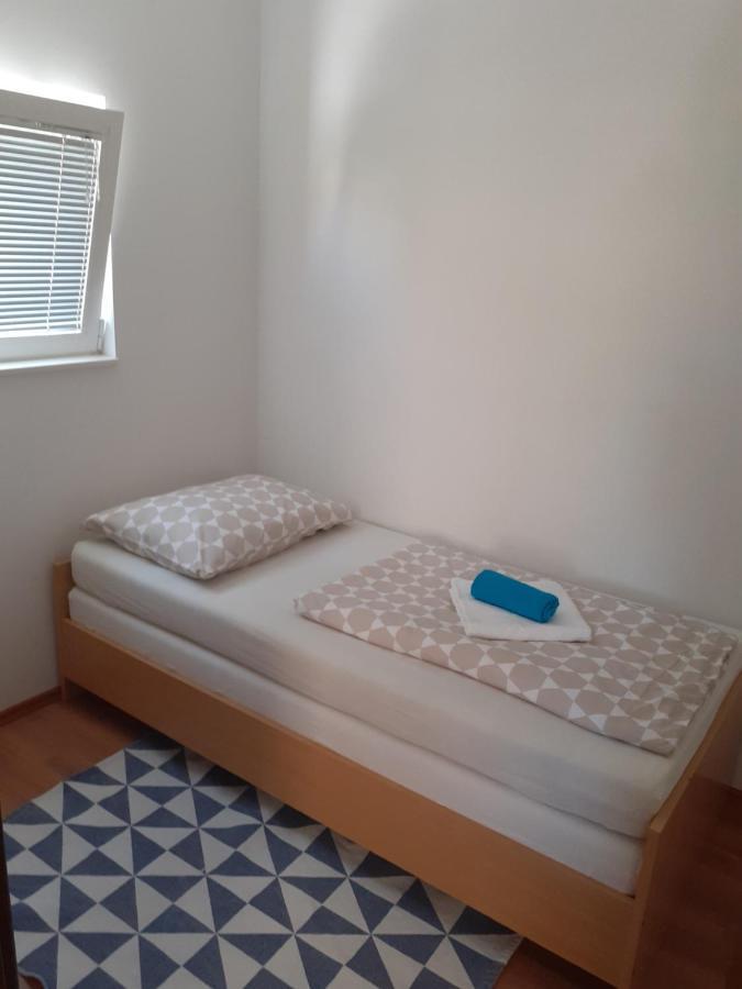 Josipa Apartment Біоград-на-Мору Екстер'єр фото
